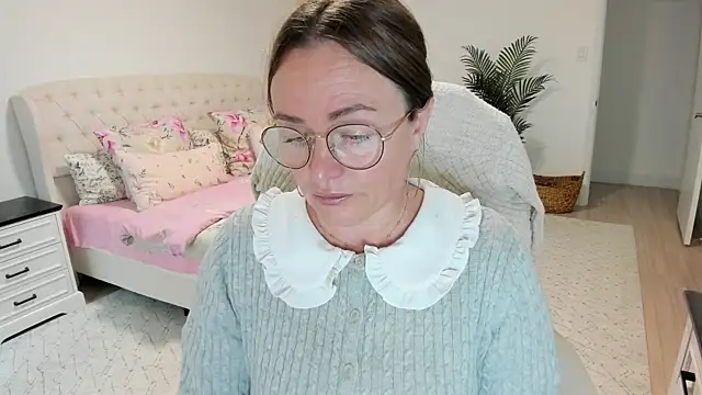 Vika73 webcam