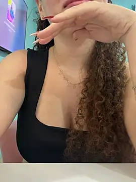 paola_oliveira webcam
