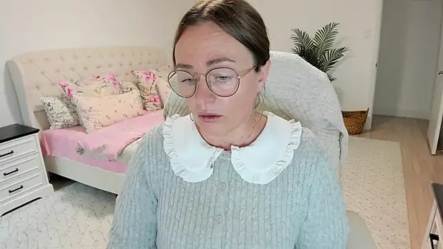 Vika73 webcam