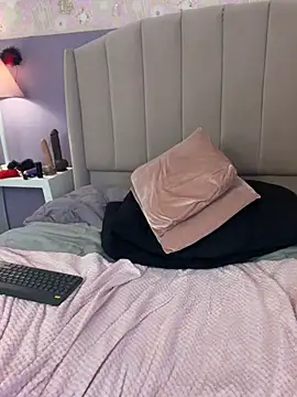 Lolagolden1 webcam
