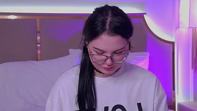 CindyMil webcam
