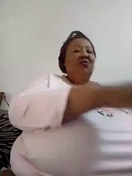 nancy111 webcam