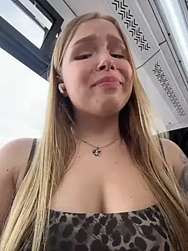 Liza_risky