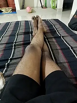 its_your_boy_2001 webcam