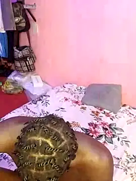 bad-boy-2002 live cam on StripChat