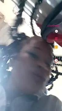 dark_honeyx26 webcam
