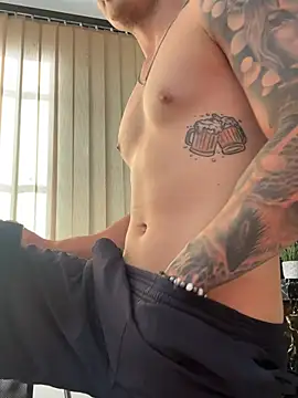 Alexander_ferre live cam on StripChat