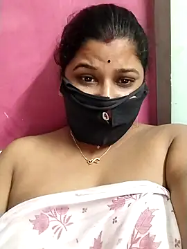 pinkisaha75 webcam