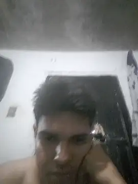 Aguilarcruzkevin31 webcam