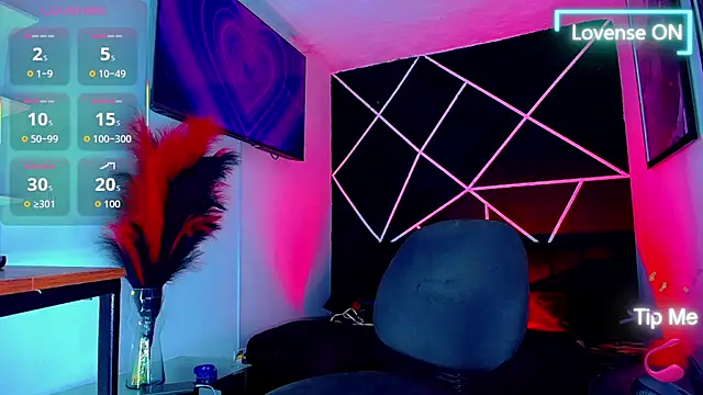 ThaliGirl_Hot69 webcam