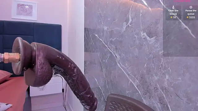 iza_grey webcam