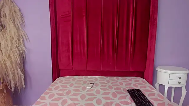 Lulu_Kissx webcam