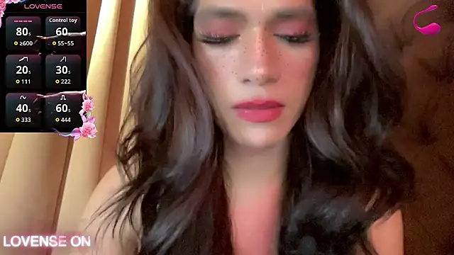 BaffledLensman live cam on StripChat