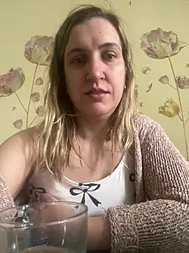 Bia_sexynovaes webcam