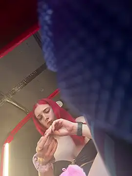 sexymelli18 webcam