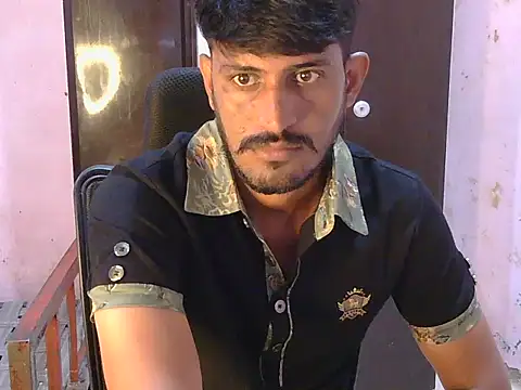 HotXKrish webcam