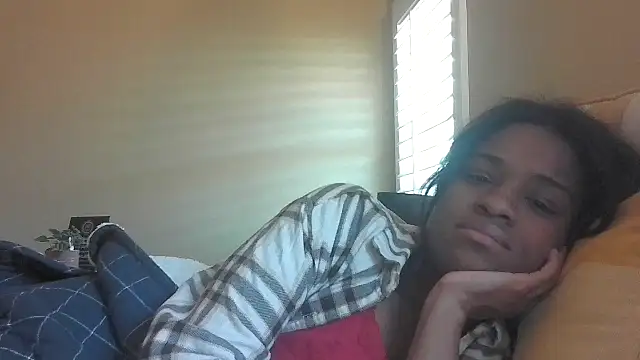 Marlowlovee webcam