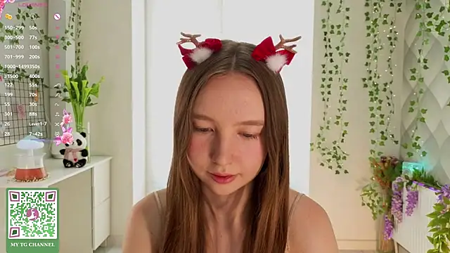 ElfredaTupy webcam