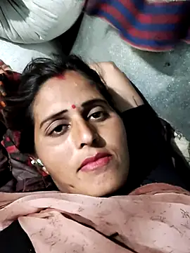 Bhavna8080 webcam