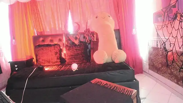 Lilith_madame_satan webcam