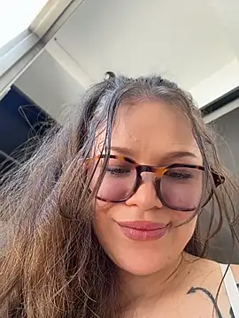 Tallulah_Kinky webcam