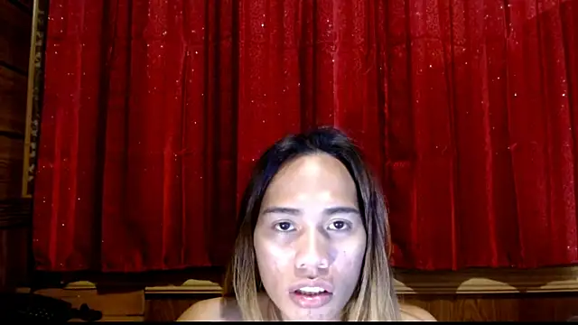 hugecock_kate webcam