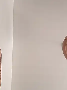 Carlos02145 webcam