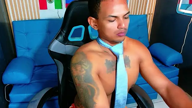steven_walkerr webcam
