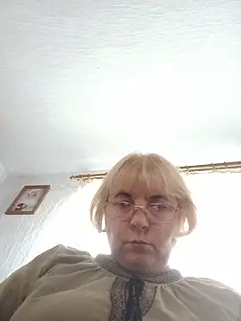 Elena_Beautiful784 webcam