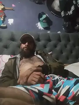 hairy_mannn webcam