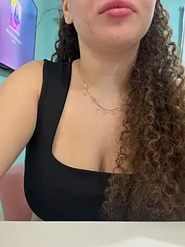 paola_oliveira webcam
