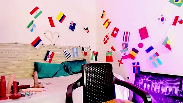 lilahSweet webcam
