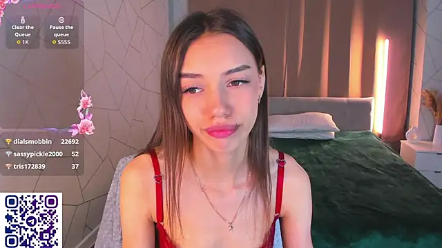 Tiffany-Grace webcam