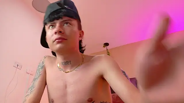 Nascary_Fox webcam