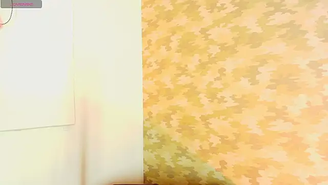 alexa_cruz__ webcam