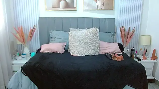sasi_luna webcam