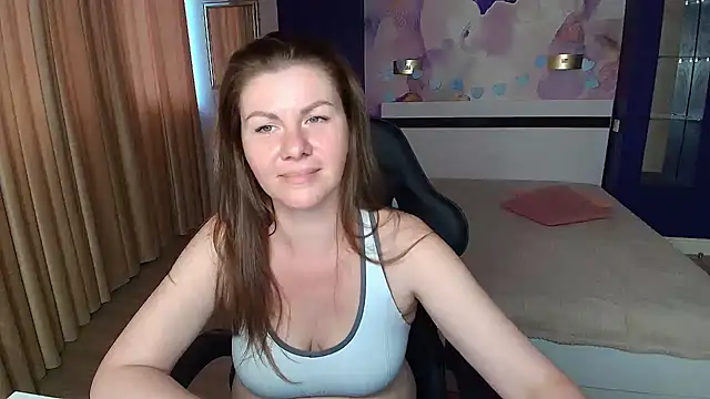 LunaKissesx webcam