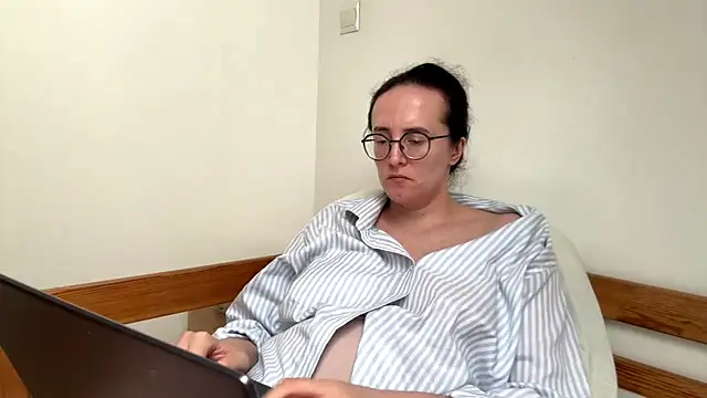 sofiatease - SofiaTease's free webcam - UK Sex Cams
