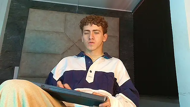 Tyler_Mcrey webcam