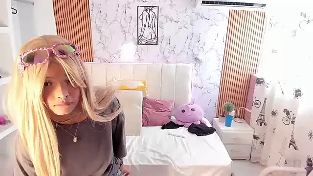 lilith_horny webcam