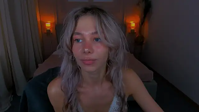 LuluAlis webcam