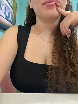 paola_oliveira webcam