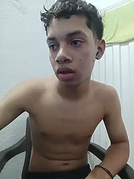 curious_straight_guy live sex cam