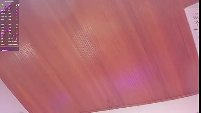 elodie_walker webcam