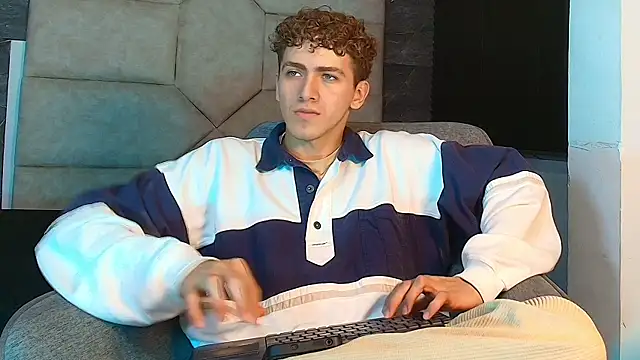 Tyler_Mcrey webcam