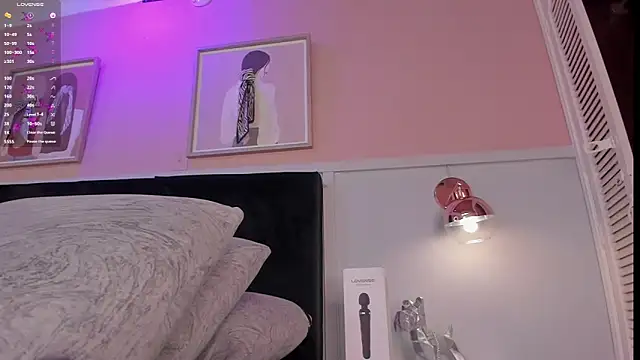 elodie_walker webcam