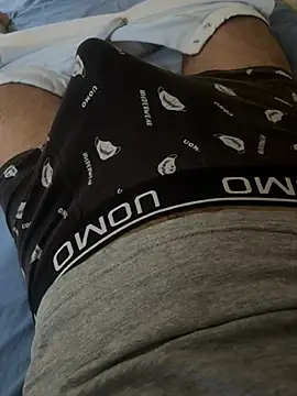 cazzoduro32 Cameră chat live