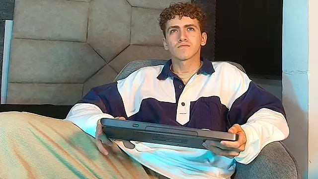 Tyler_Mcrey webcam