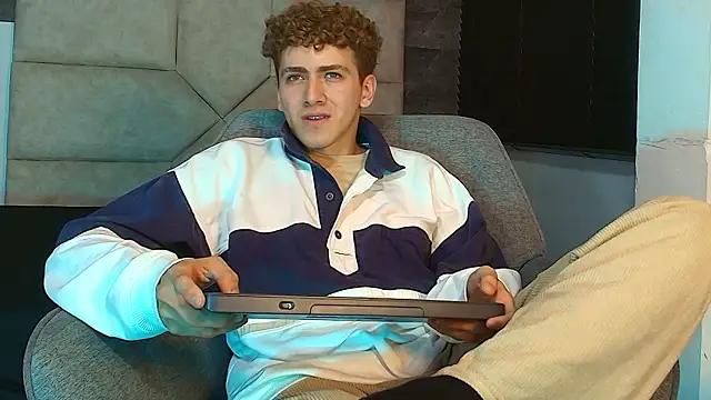 Tyler_Mcrey webcam