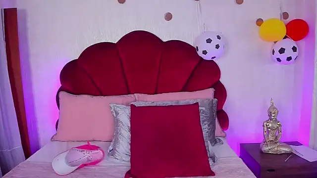 AndreaPink2024 webcam